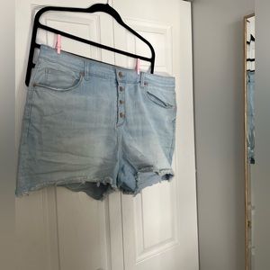 Universal Thread Jean shorts